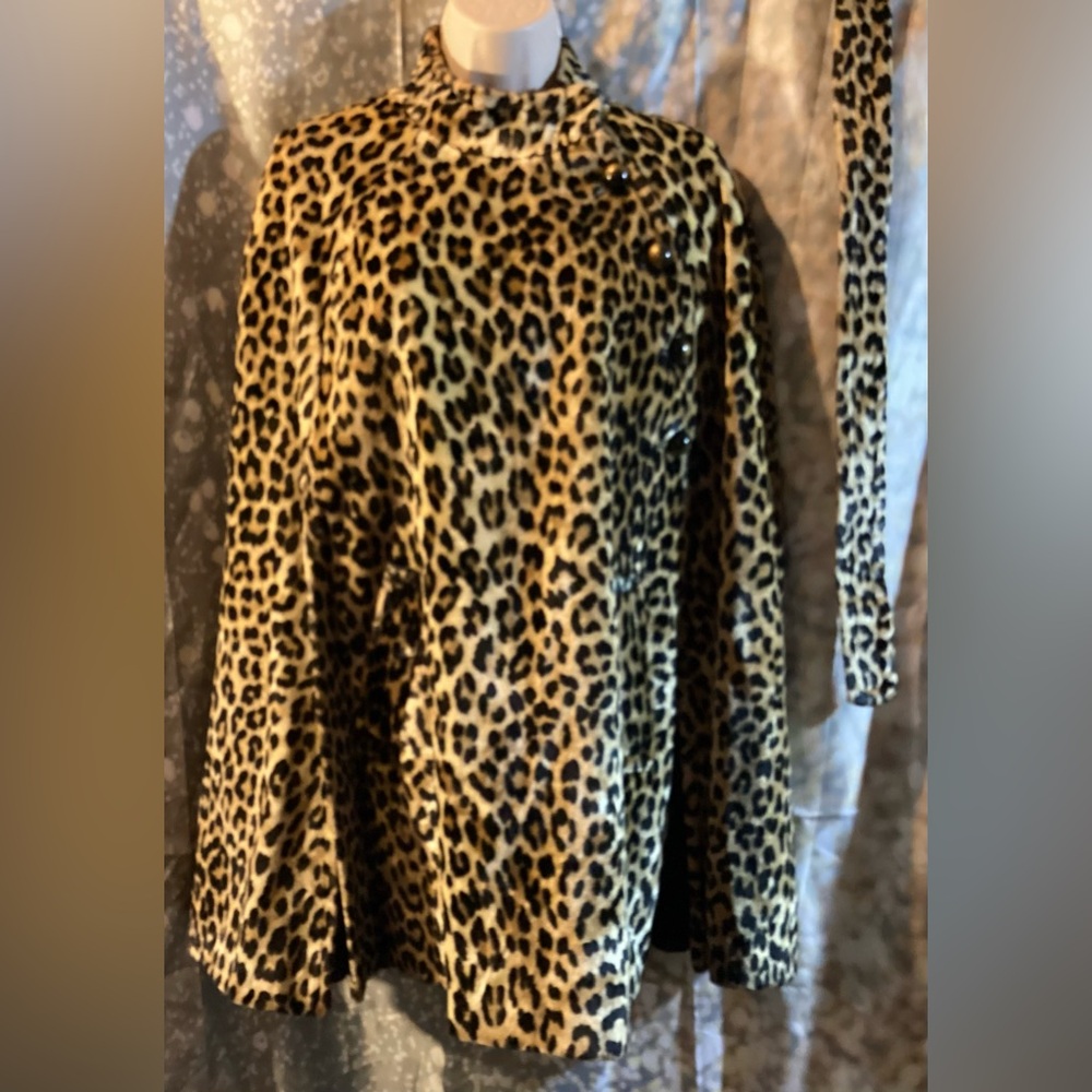 Leopard Print Women's Cape